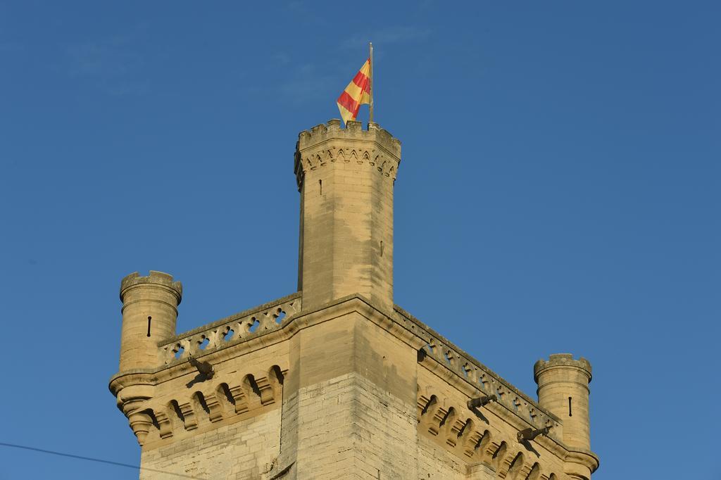 Le Mas Des Alexandrins Uzès Exterior foto