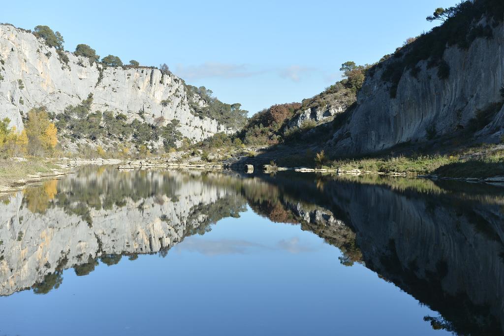 Le Mas Des Alexandrins Uzès Exterior foto